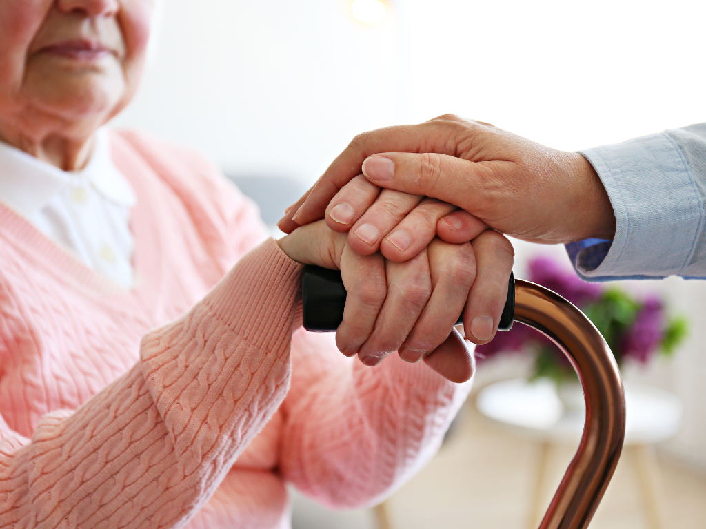 Atención Adulto Mayor